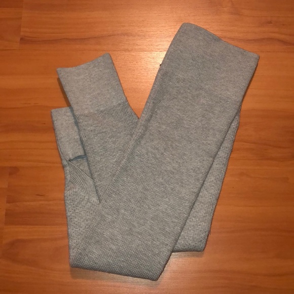 Lululemon Leg Warmer - Picture 2 of 5
